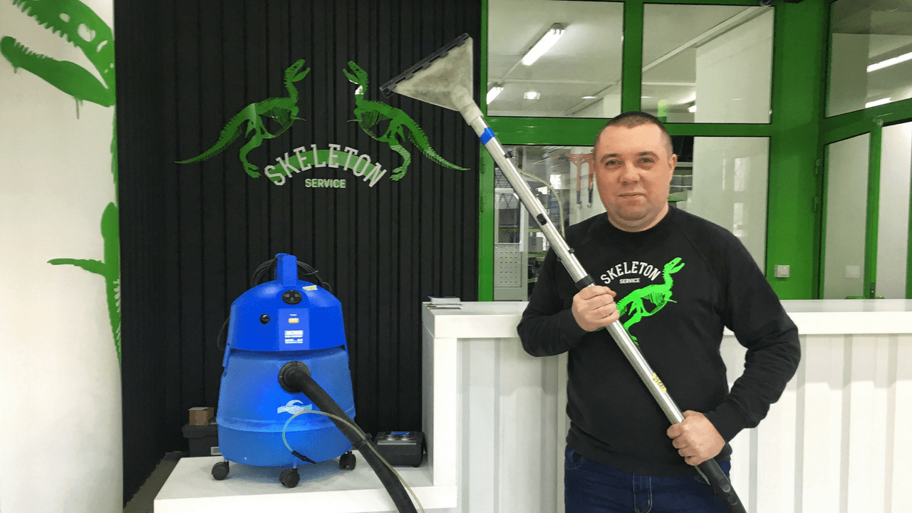 Заміна датчиків перешкод робота-пилососа