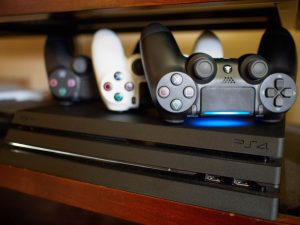 Как почистить игровую консоль от пыли и избежать перегрева