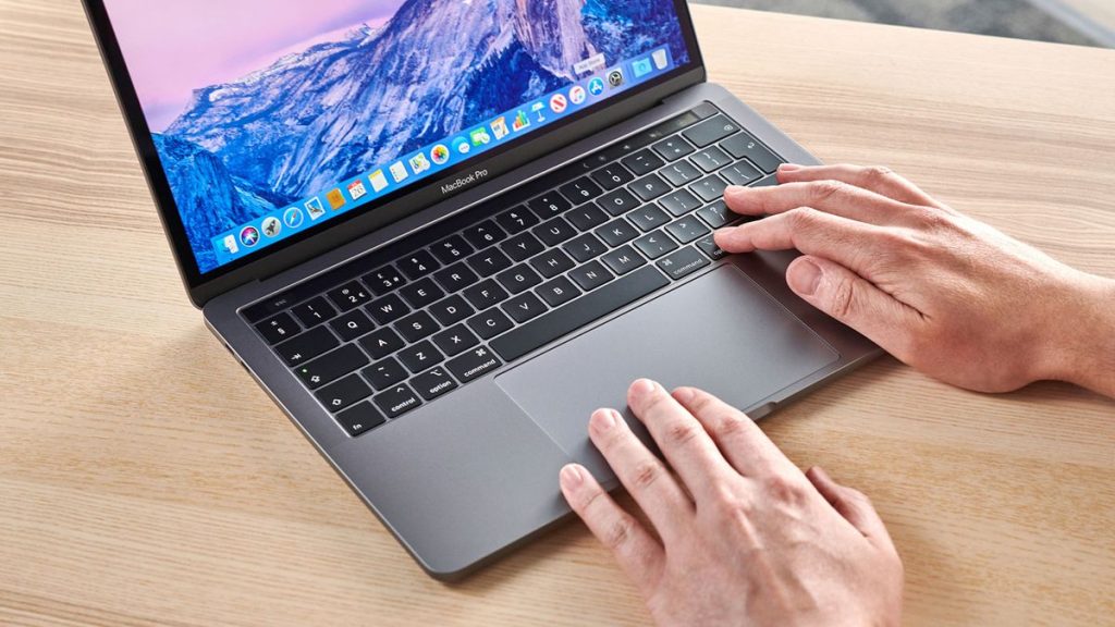 Що робити, якщо MacBook зависає під час завантаження?