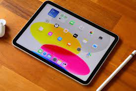 iPad не загружается, горит яблоко – что делать?