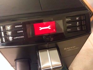 Помилки на дисплеї кавоварки – що вони означають і як їх усунути